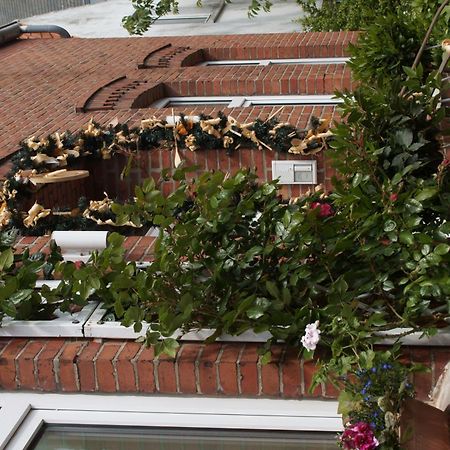 Pension Luettje Meermaid Borkum Exterior photo